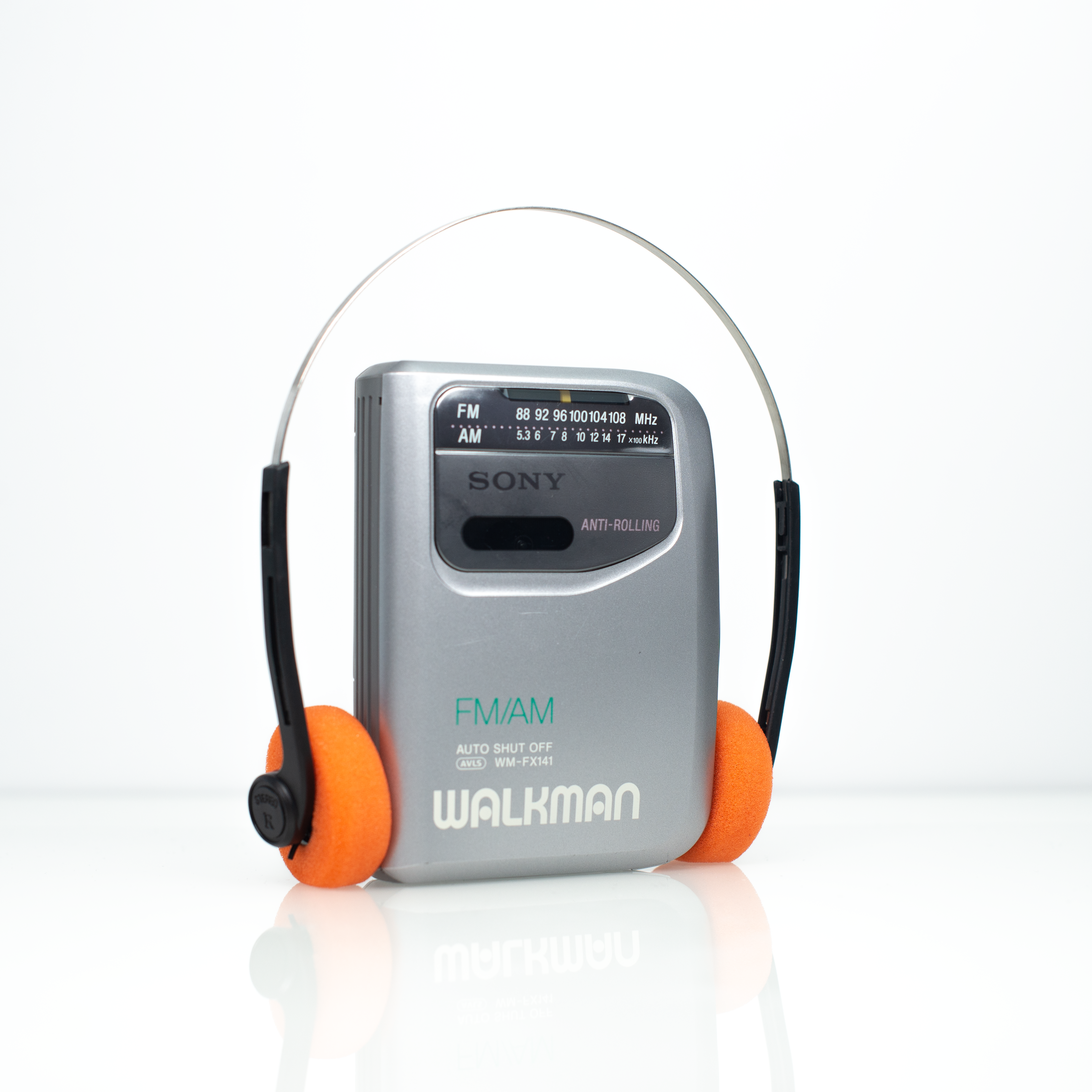 SONY WALKMAN WM-FX141 (NEW IN BOX) AM/FM PORTABLE CASSETTE PLAYER